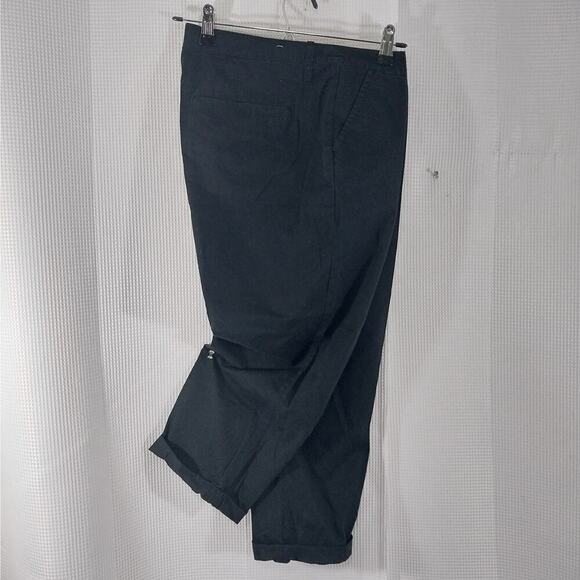 OLD NAVY! BLACK COTTON W/STRETCH CROPPED LENGTH, CUFFED PANTS, SLACKS! SZ 12 - Picture 2 of 11